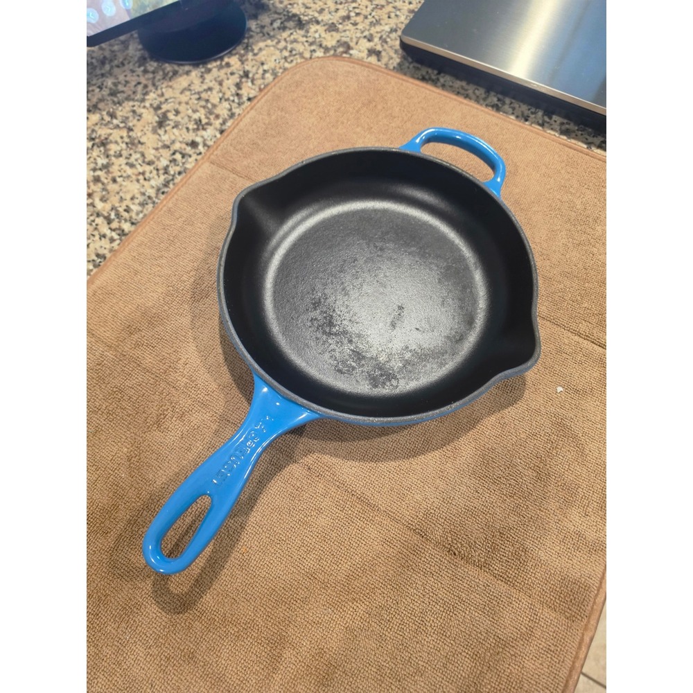 Le Creuset 9 Inch Enameled Cast Iron Skillet Marseille Blue 23cm Made in France